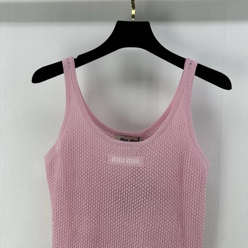 Miu Miu Vest Versatile 148306