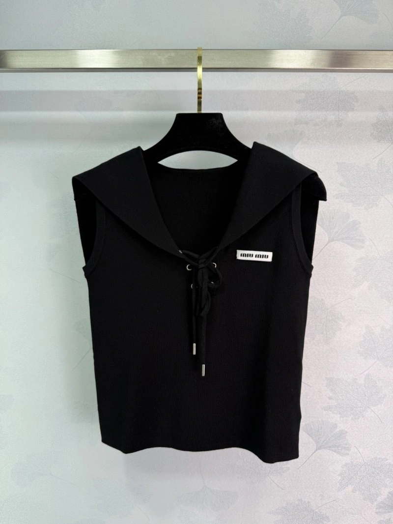 Miu Miu Vest Cozy 154324