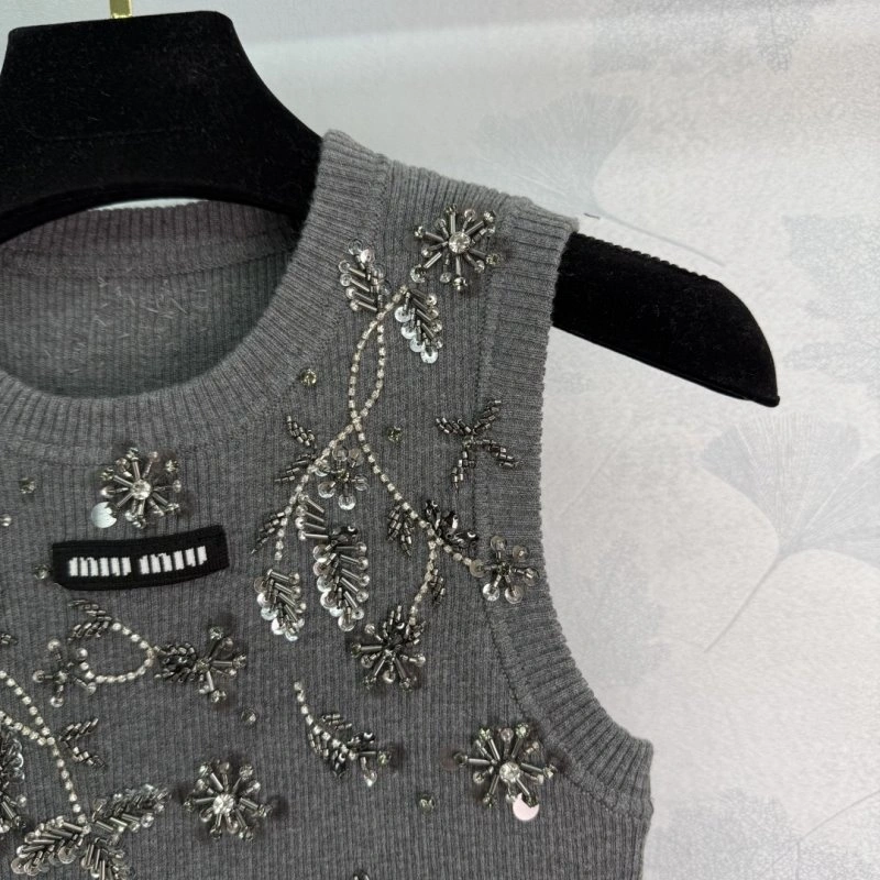 Trendsetting Miu Miu Vest 154356