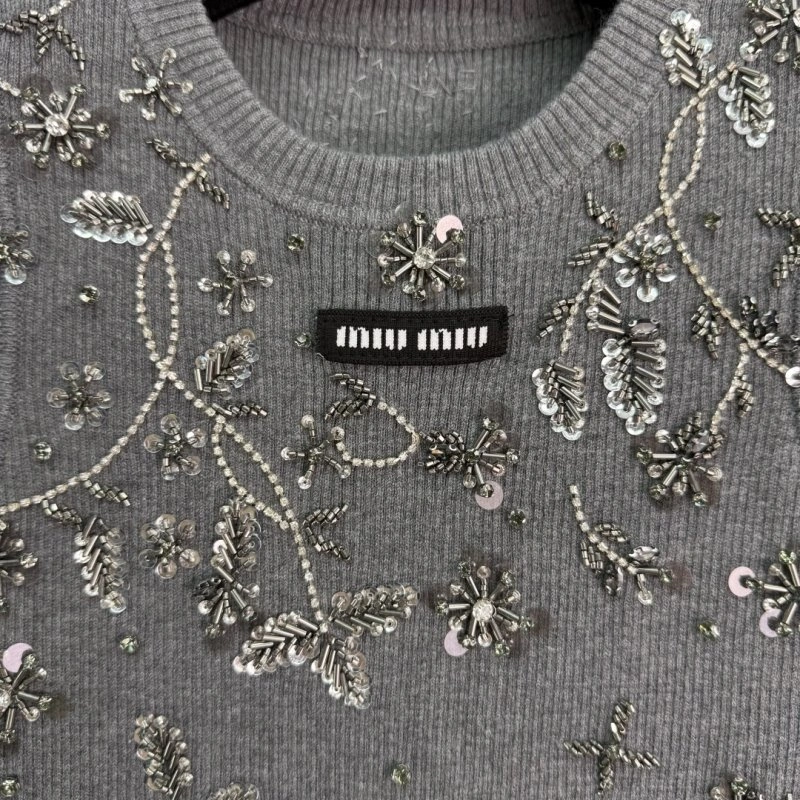 Trendsetting Miu Miu Vest 154356