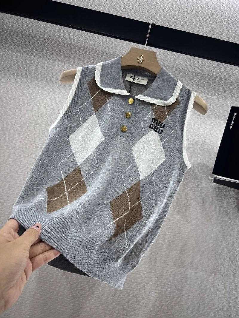 Miu Miu Vest DailyWear 154327
