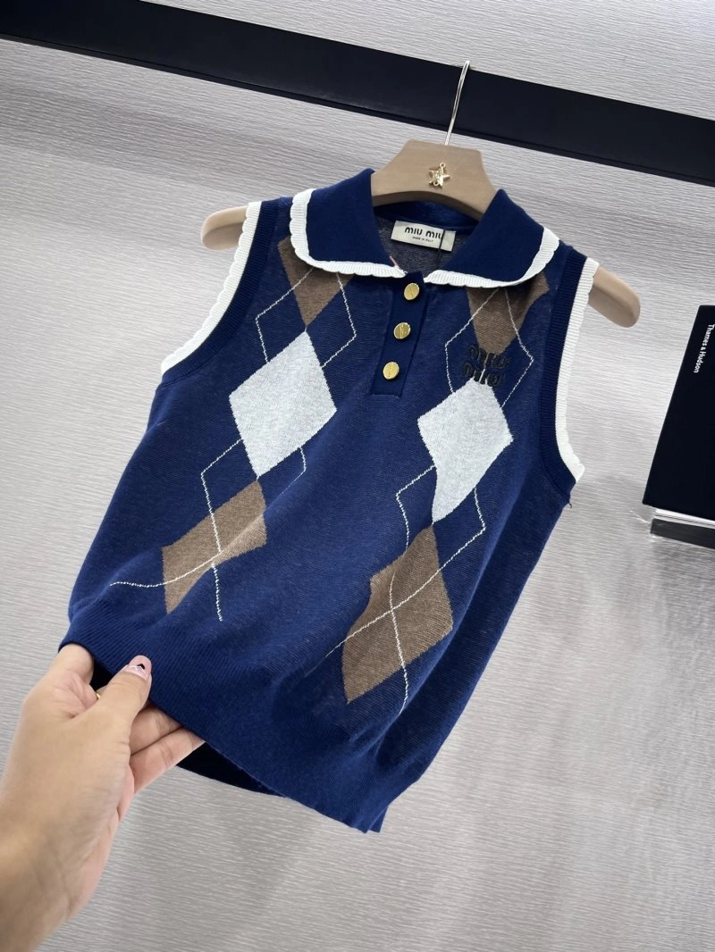 SmoothTexture Miu Miu Vest 154329