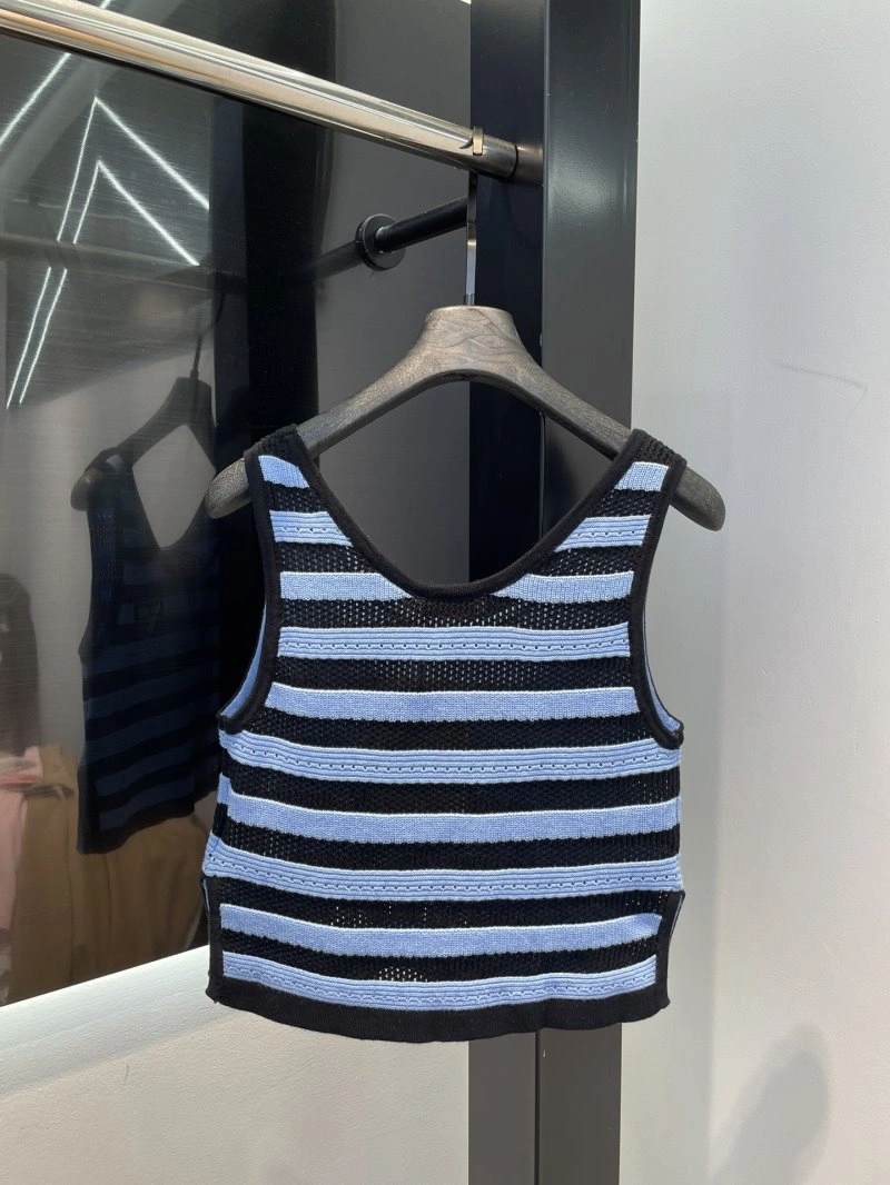 Miu Miu Vest Durable 154313