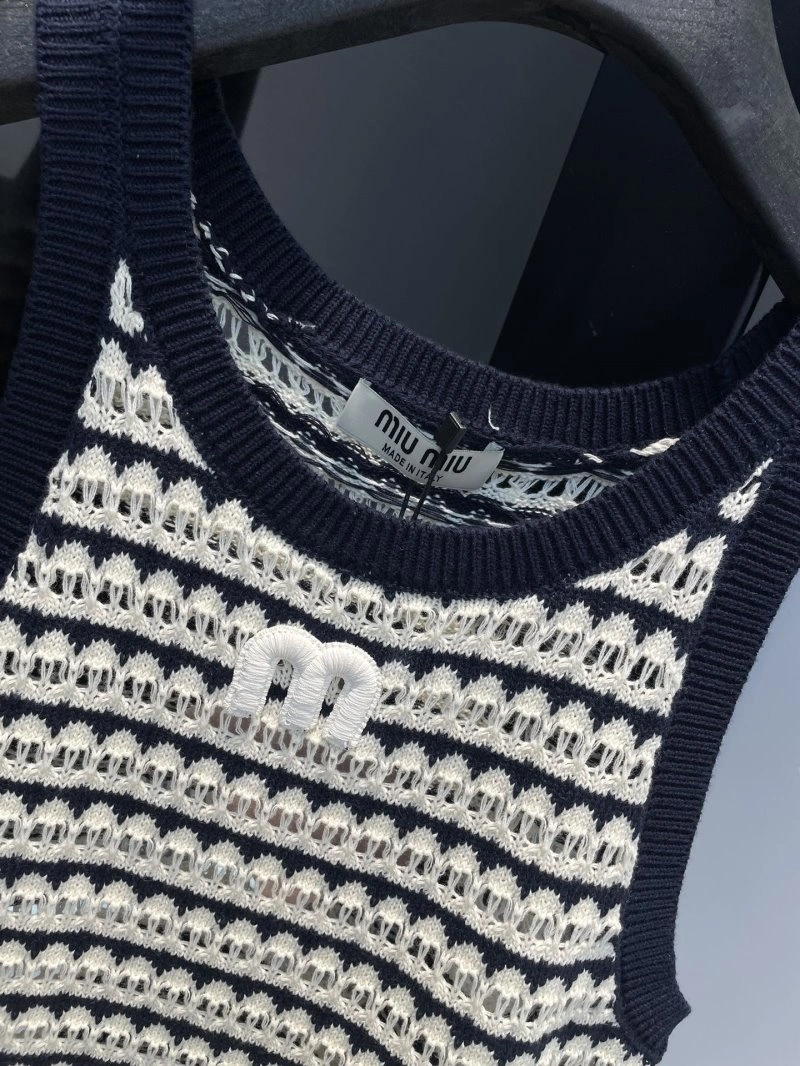 Cozy Miu Miu Vest 154311