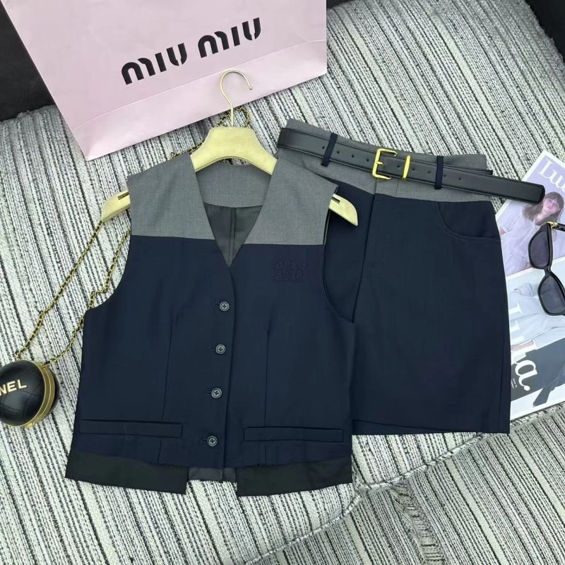 Miu Miu Vest Soft 152953