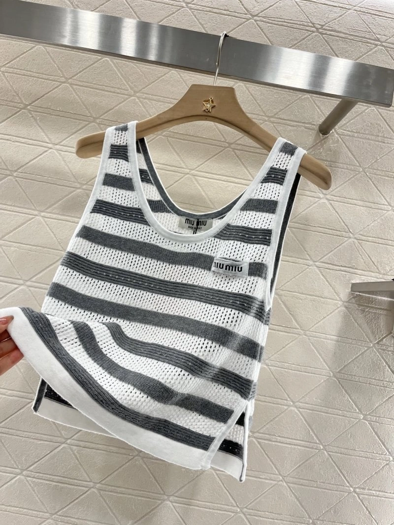 Miu Miu Vest Elegant 152962