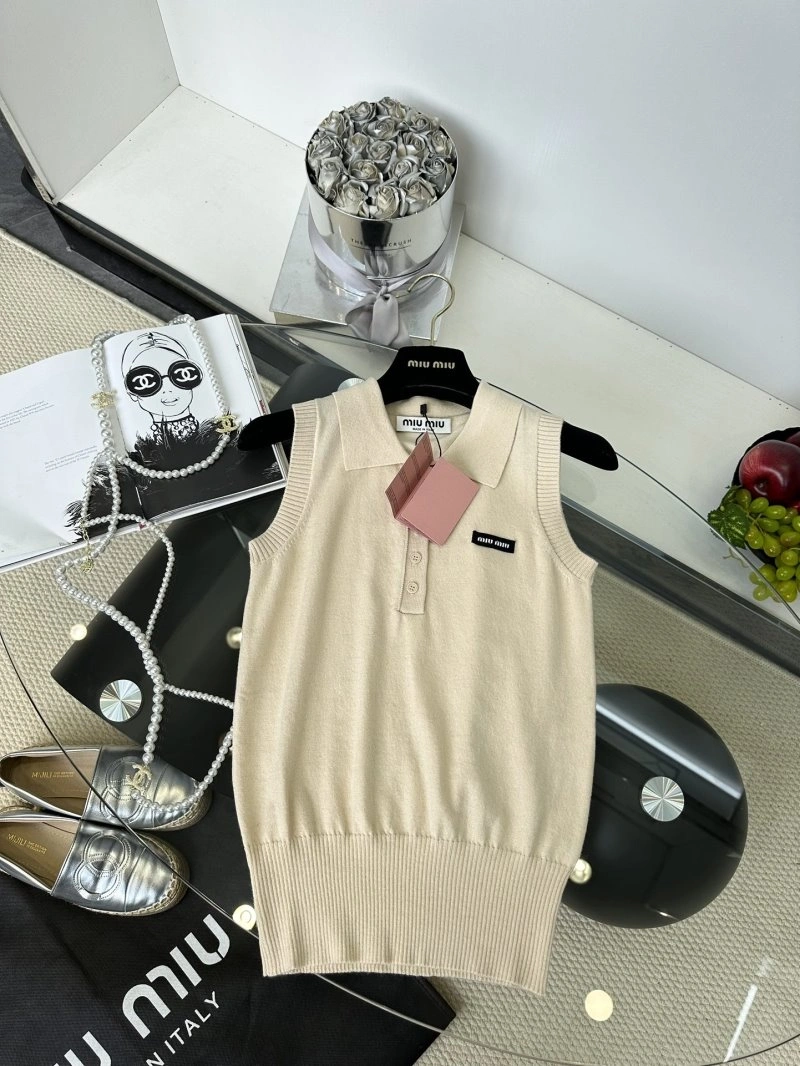 Functional Miu Miu Vest 152964