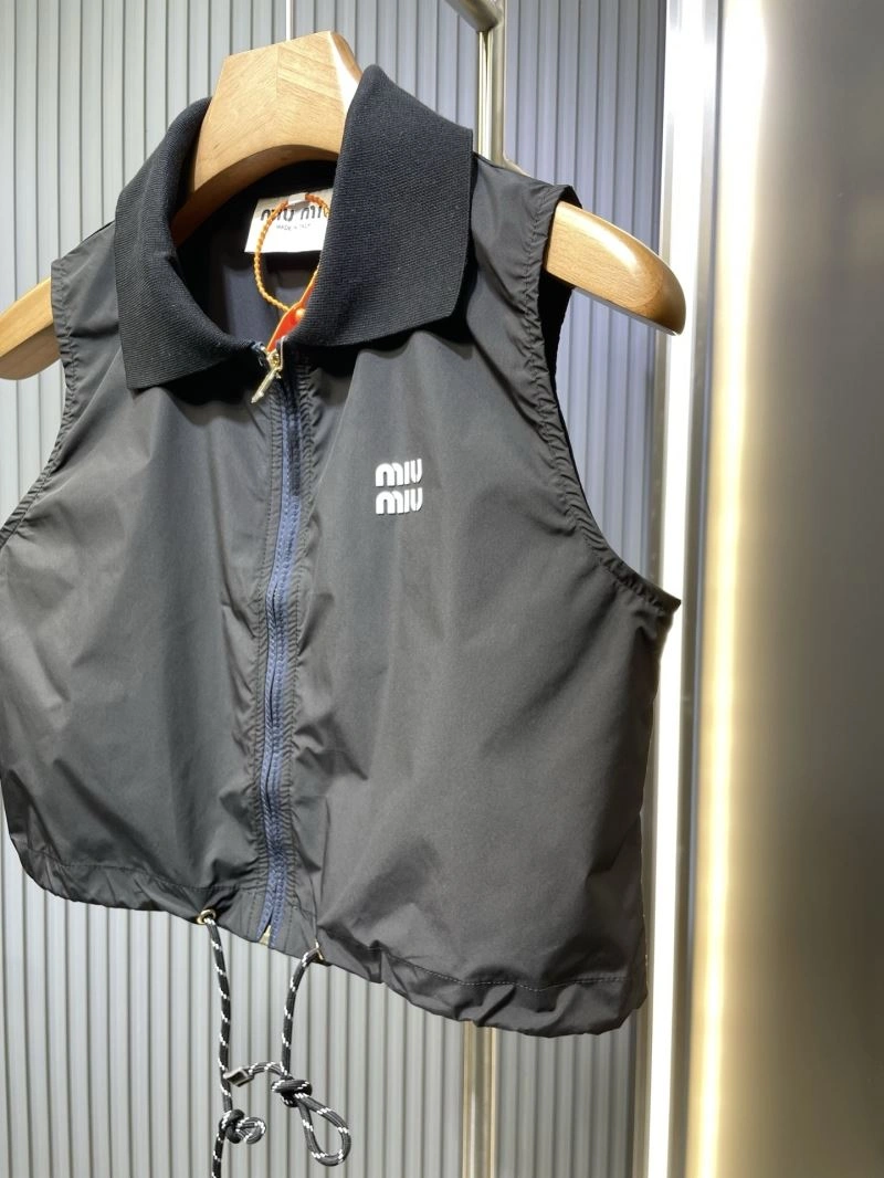 Miu Miu Vest Durable 159067