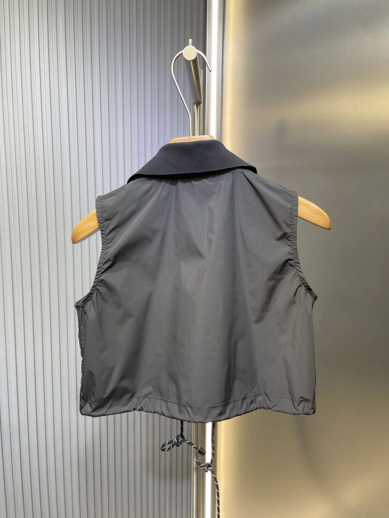 Miu Miu Vest Durable 159067
