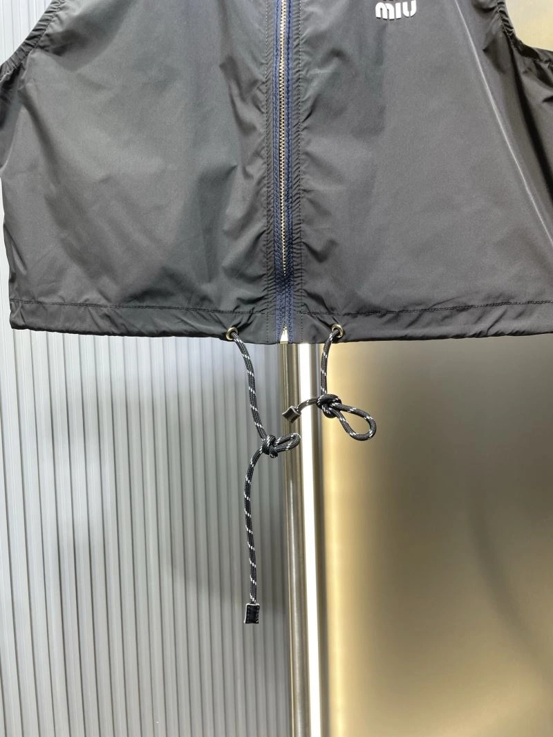 Miu Miu Vest Durable 159067