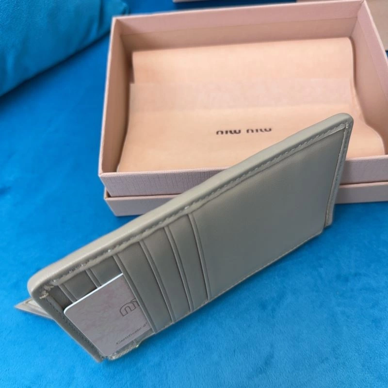 Efficient Miu Miu Wallets Purse 58170