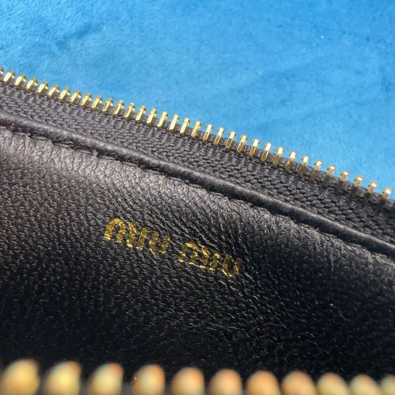 Miu Miu Wallets Purse Supportive 58163