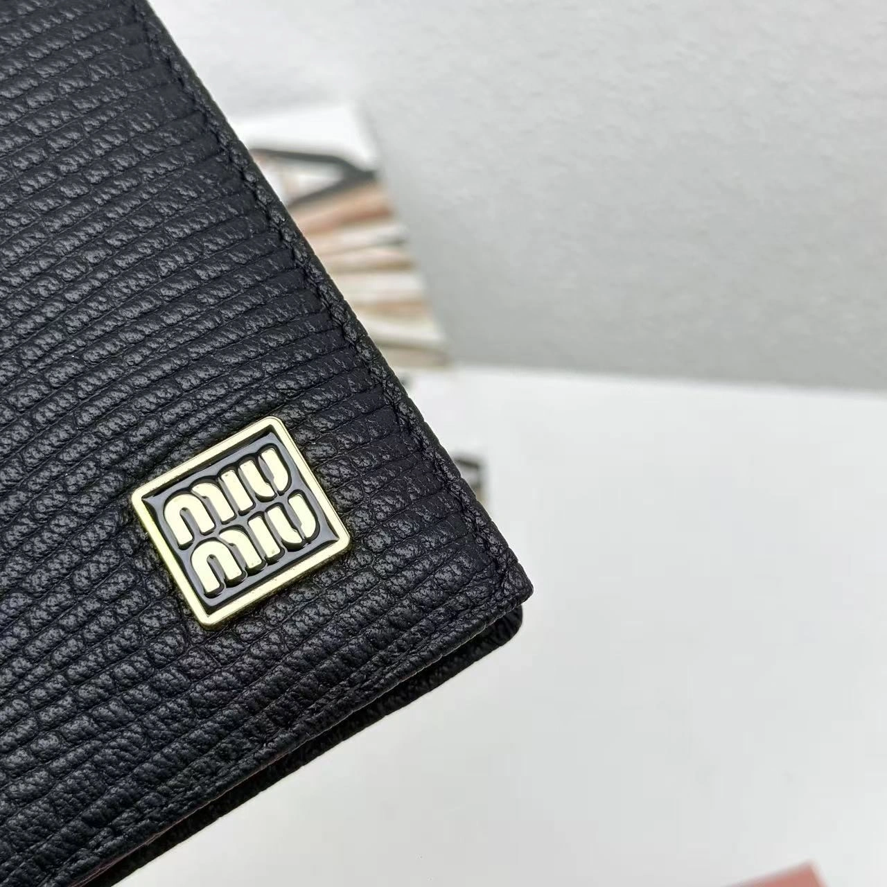 Miu Miu Wallets Purse Comfortable 92614