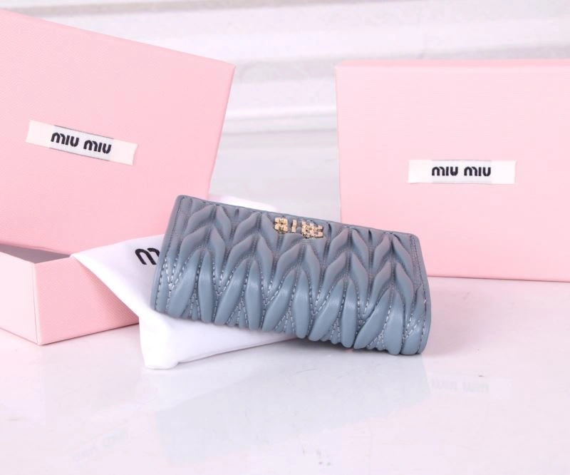 WellDesigned Miu Miu Wallets Purse 87962