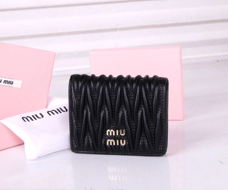 Miu Miu Wallets Purse Resilient 87955
