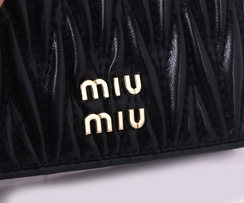 Miu Miu Wallets Purse Resilient 87955