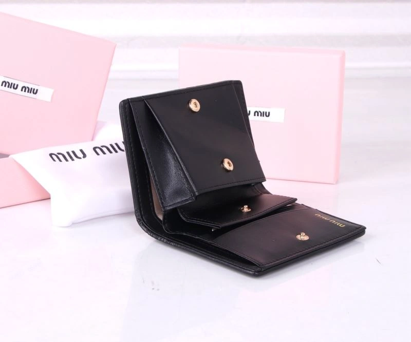 Miu Miu Wallets Purse Resilient 87955
