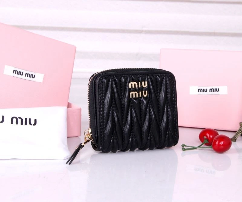 FlexibleFit Miu Miu Wallets Purse 87954