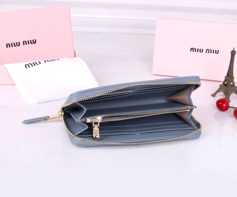 Miu Miu Wallets Purse Attractive 87945