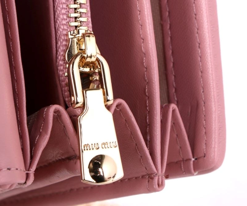 Miu Miu Wallets Purse Seasonal 87944