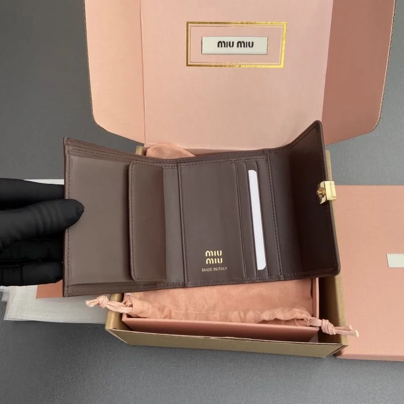 Miu Miu Wallets Purse FastDry 49030