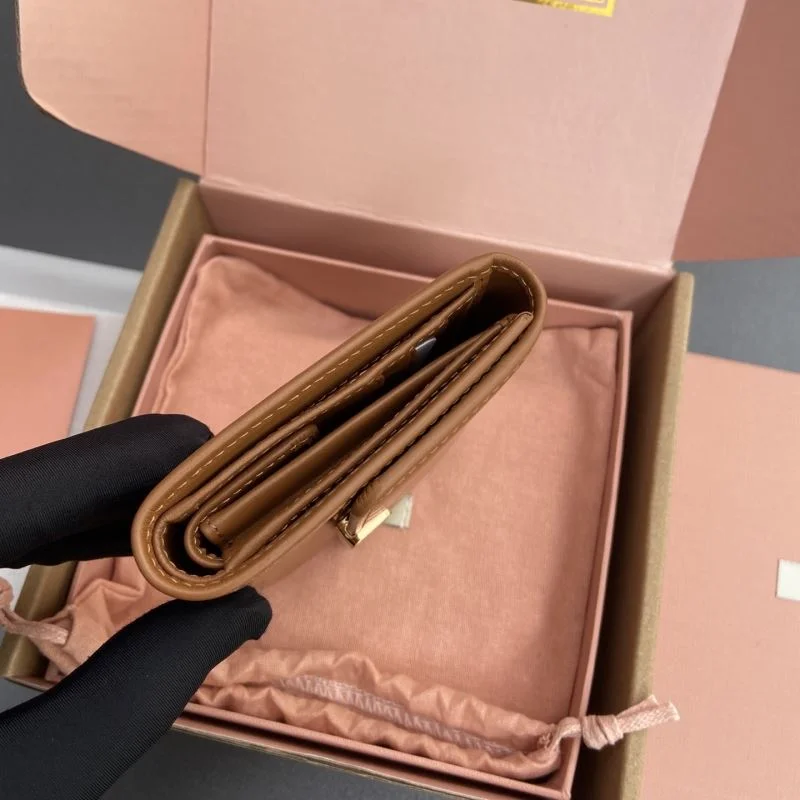 Durable Miu Miu Wallets Purse 48997