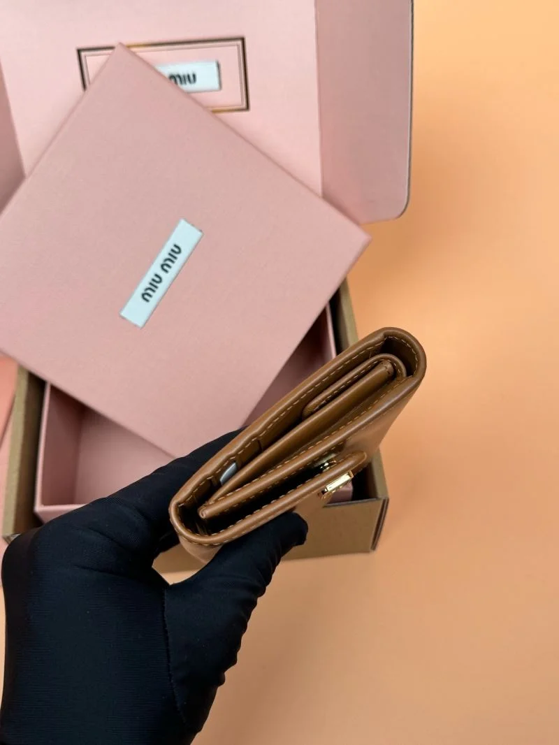 Miu Miu Wallets Purse TechFriendly 48995