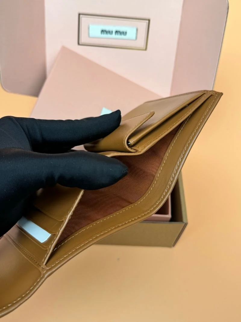 Miu Miu Wallets Purse TechFriendly 48995