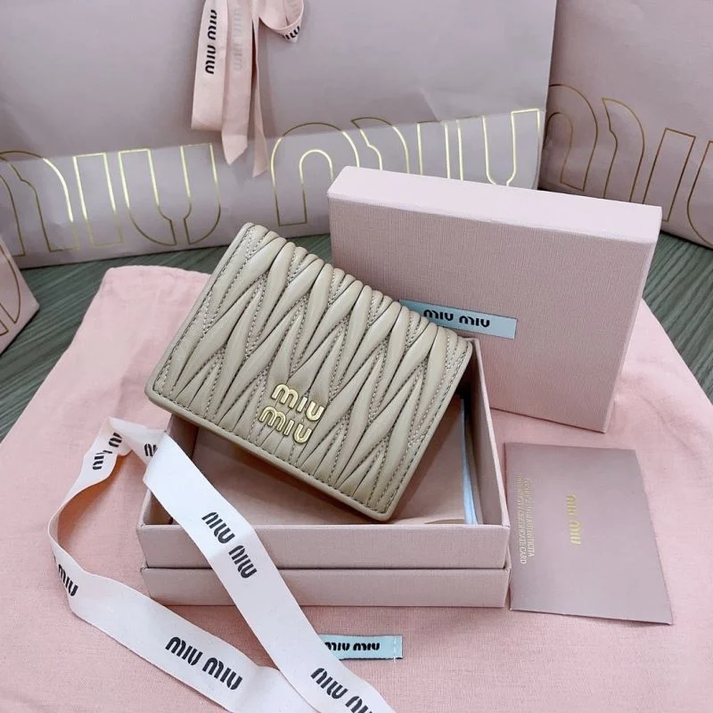 ZipUp Miu Miu Wallets Purse 43682