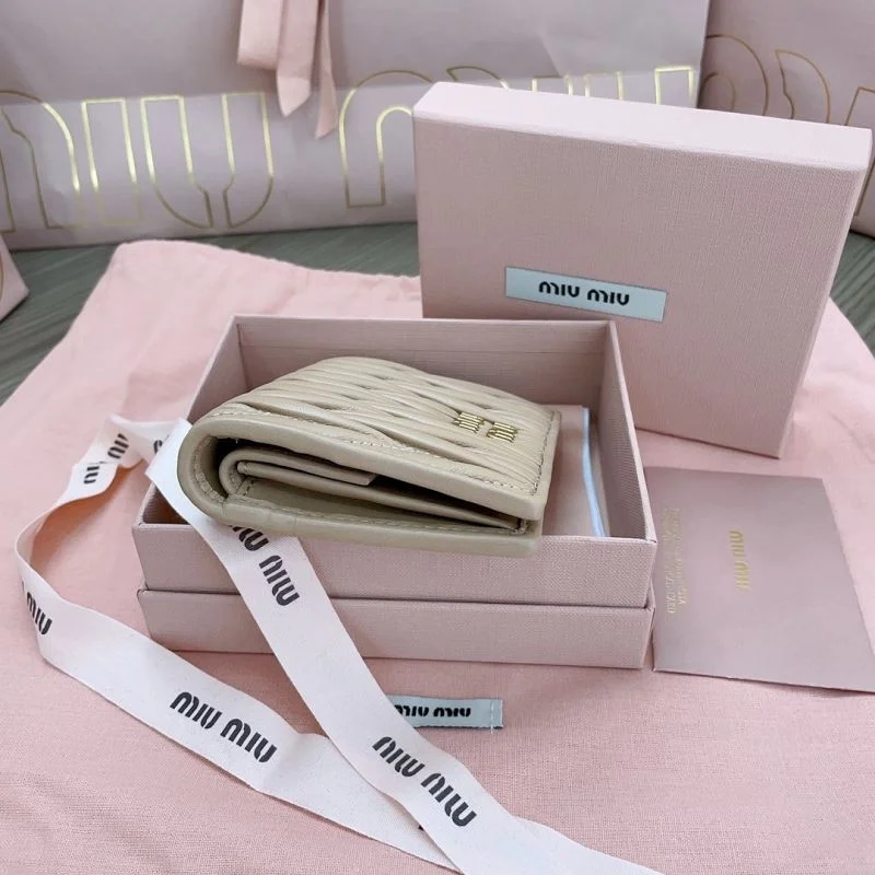 ZipUp Miu Miu Wallets Purse 43682