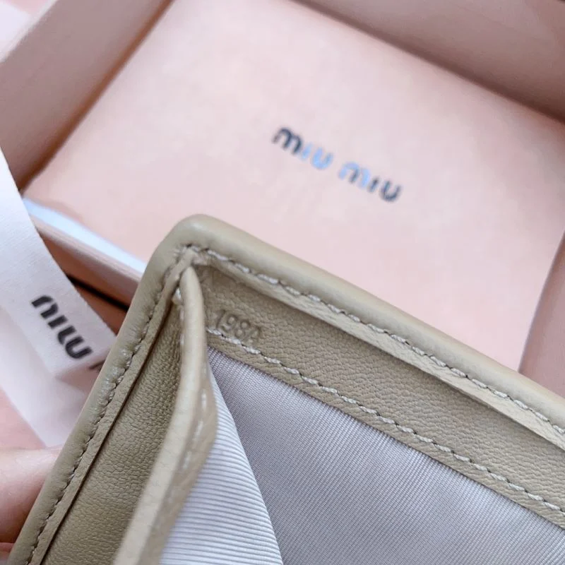 ZipUp Miu Miu Wallets Purse 43682