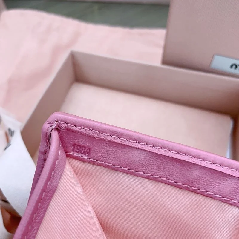RelaxedFit Miu Miu Wallets Purse 43687
