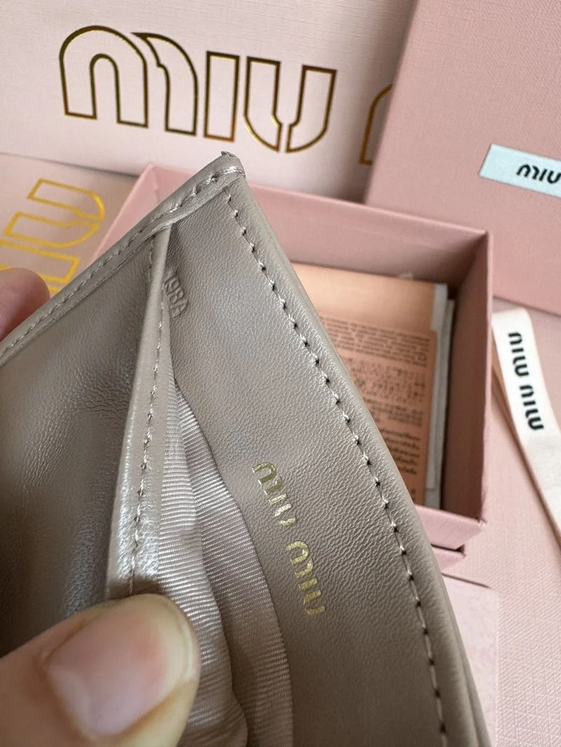 Cozy Miu Miu Wallets Purse 43678