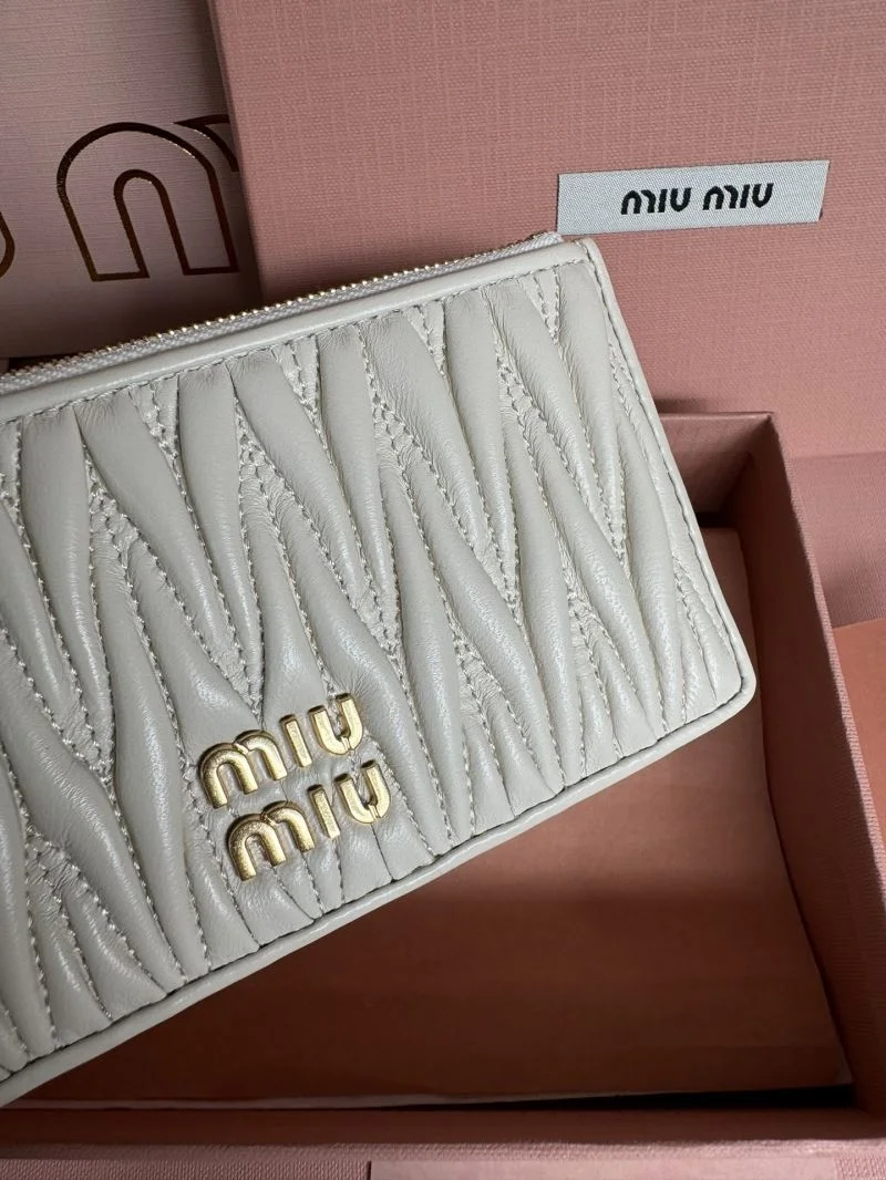 Miu Miu Wallets Purse StreetReady 43704