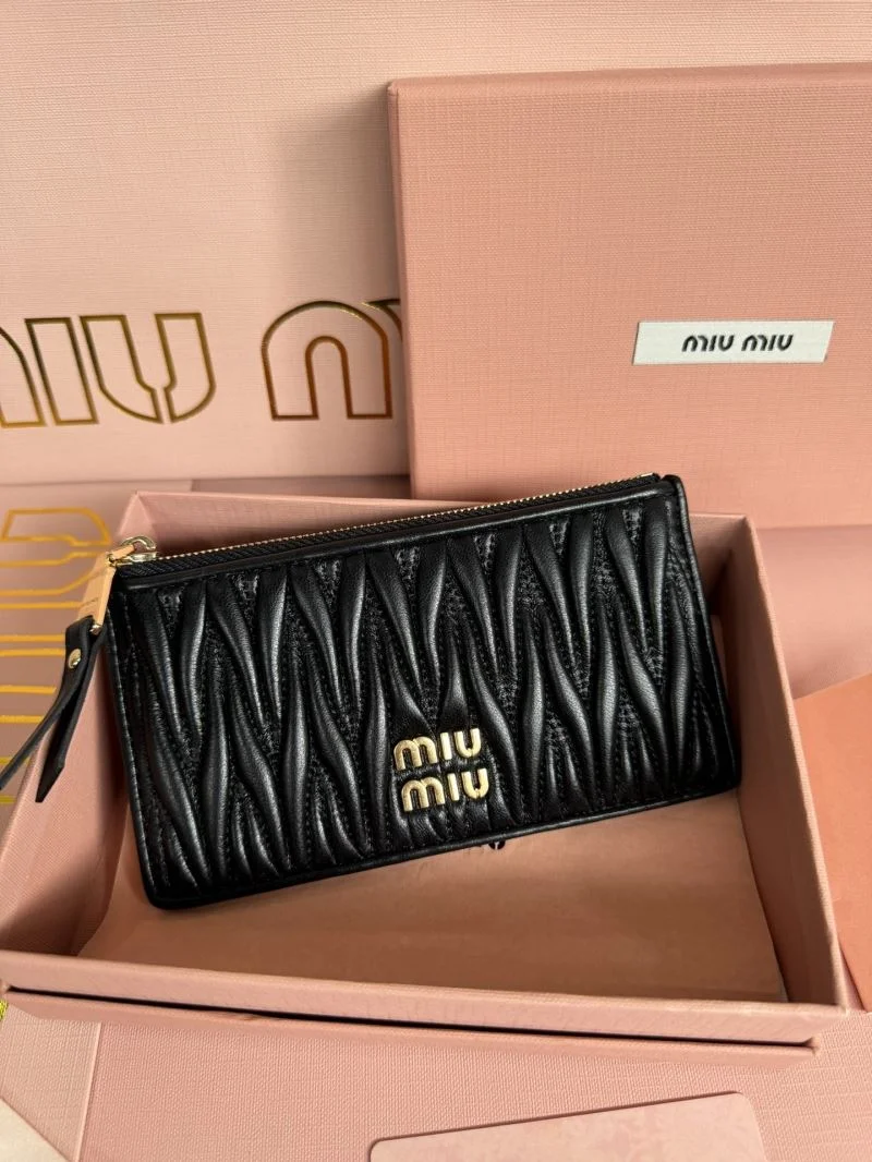 Miu Miu Wallets Purse Sporty 43716