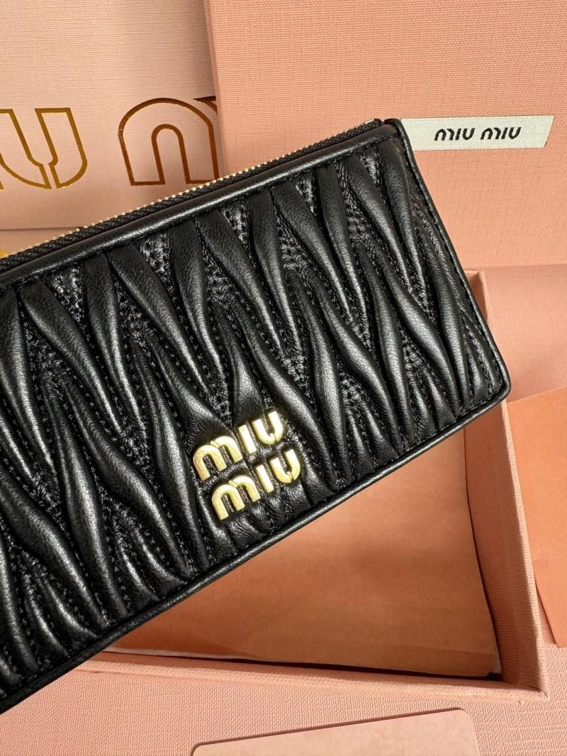 Miu Miu Wallets Purse Sporty 43716