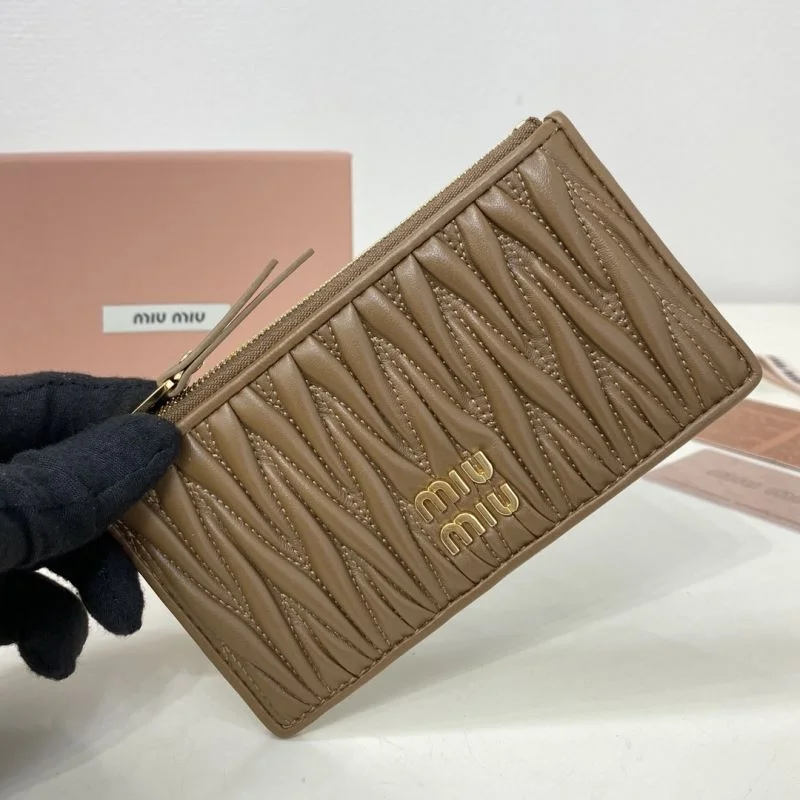 Miu Miu Wallets Purse UrbanStyle 43670