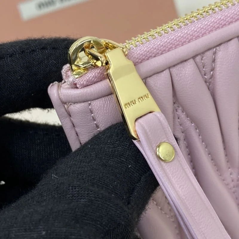 WrinkleFree Miu Miu Wallets Purse 43697