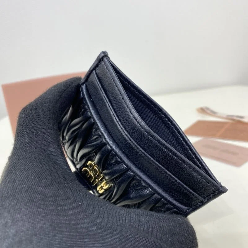 Comfortable Miu Miu Wallets Purse 43673