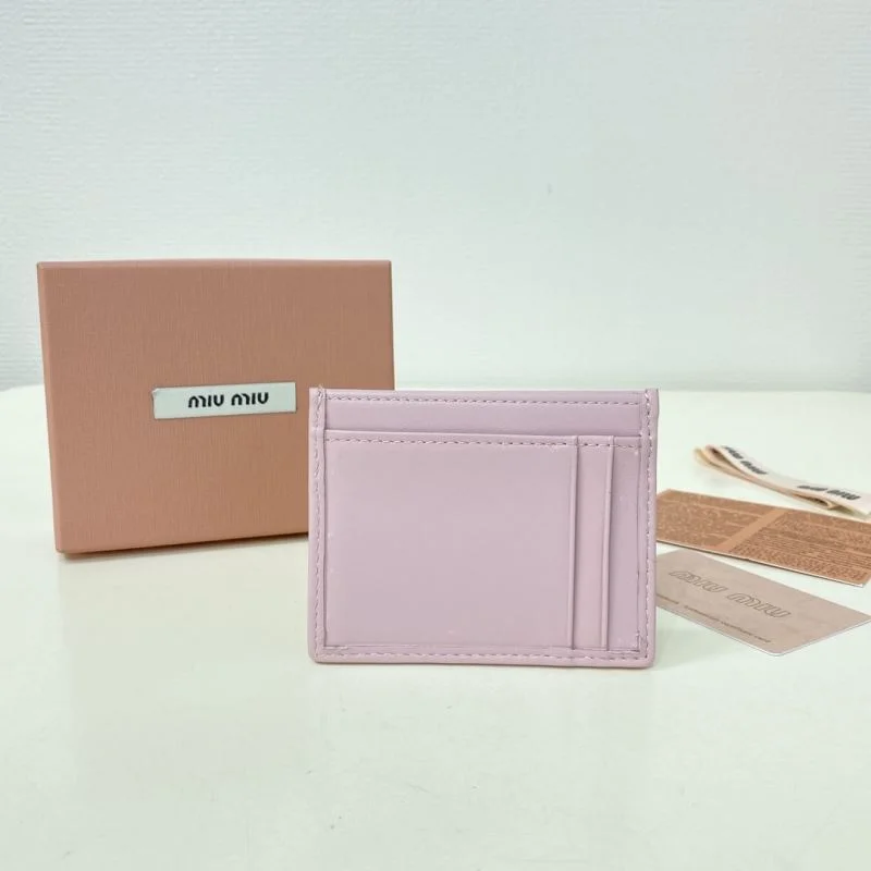 Miu Miu Wallets Purse Supportive 43665