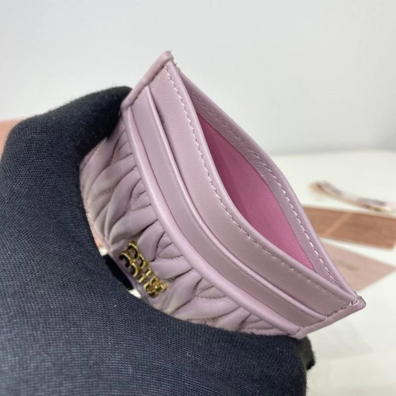 Miu Miu Wallets Purse Supportive 43665