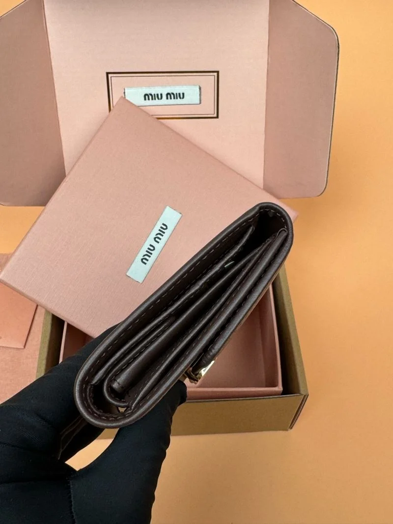 Miu Miu Wallets Purse Durable 55824