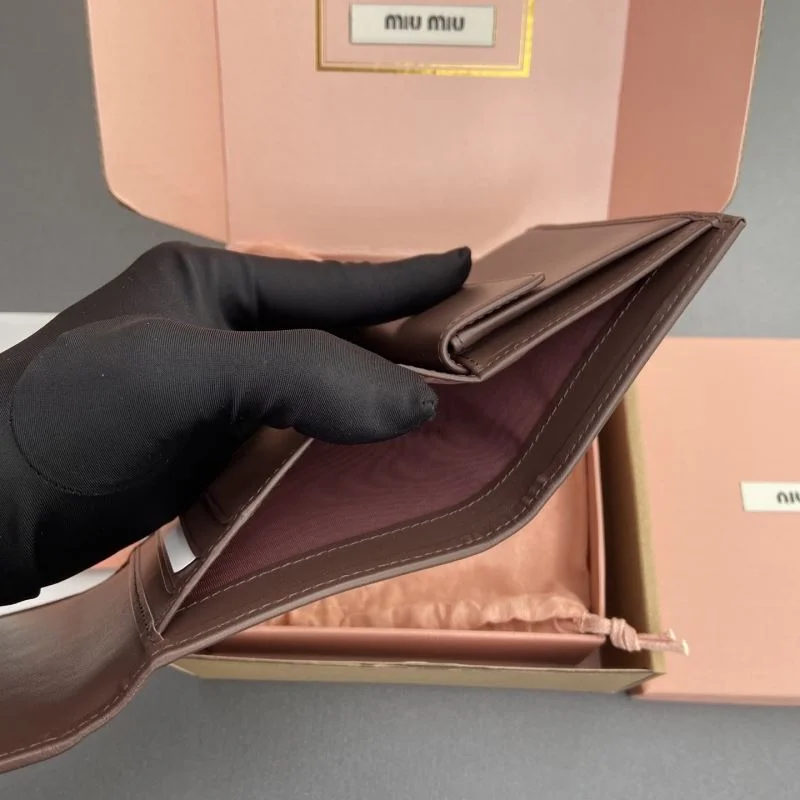 Elegant Miu Miu Wallets Purse 55832