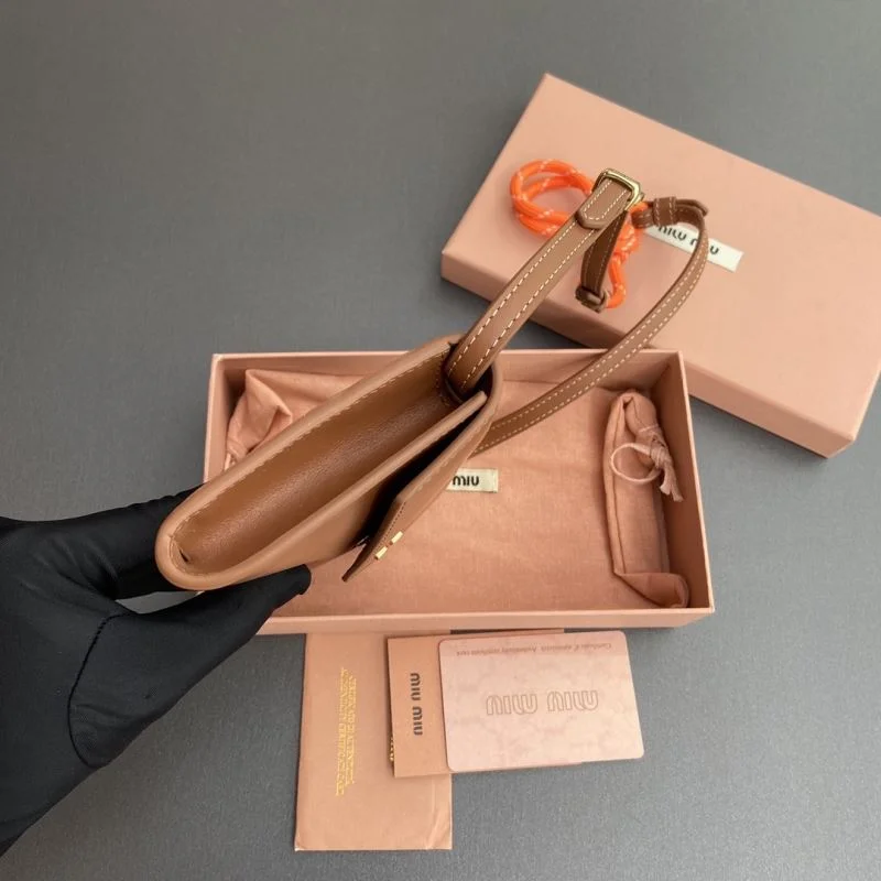 Miu Miu Wallets Purse Comfortable 55821