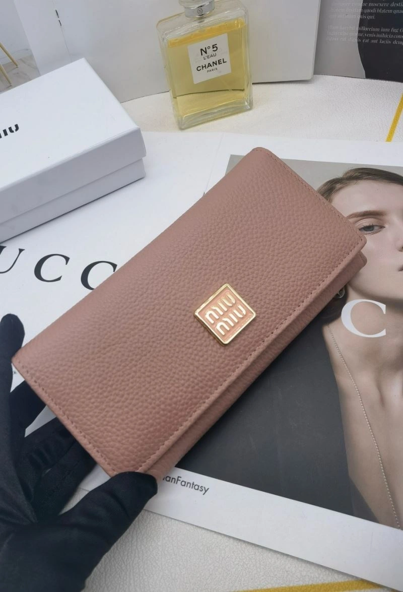Breathable Miu Miu Wallets Purse 85863
