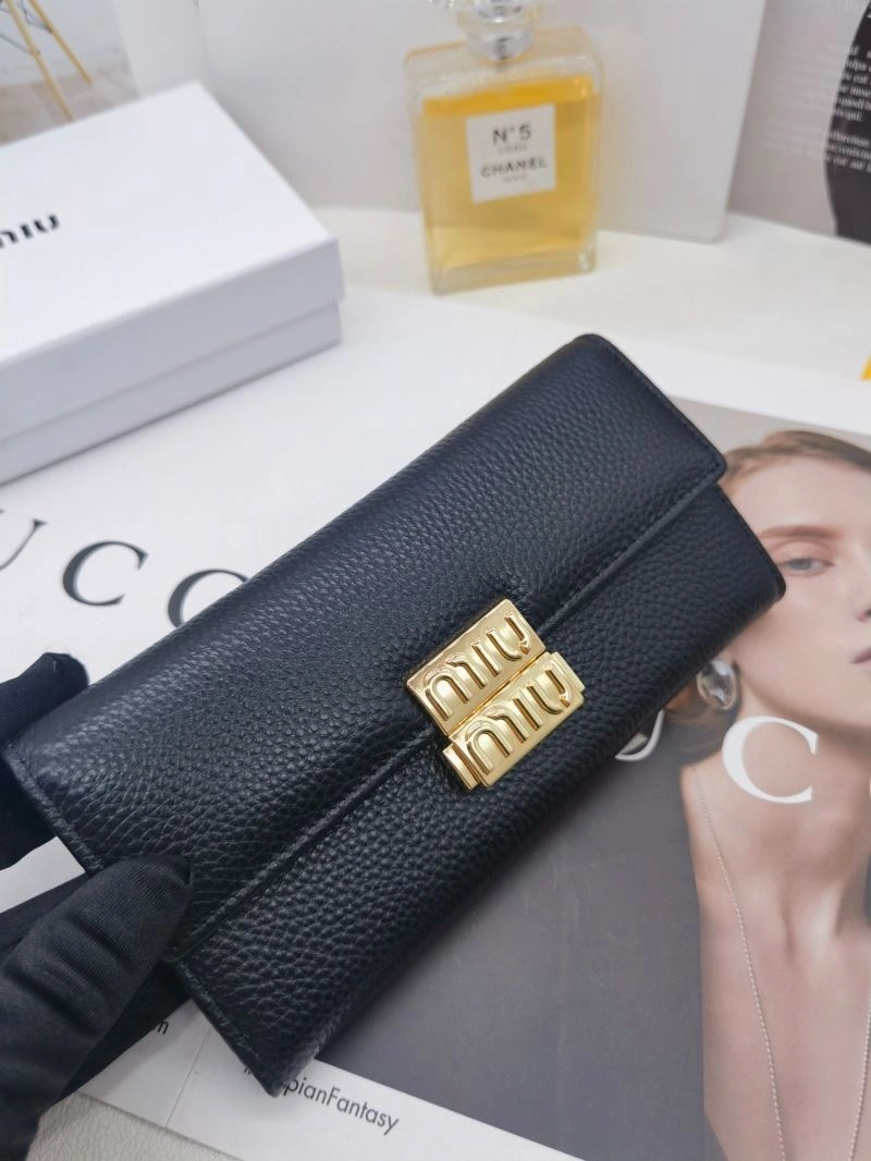 FlexibleFit Miu Miu Wallets Purse 85884