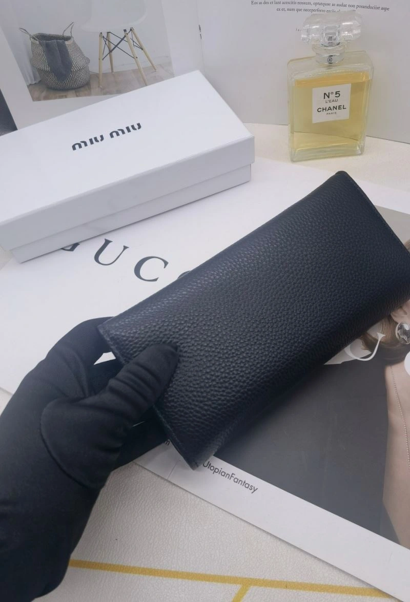 FlexibleFit Miu Miu Wallets Purse 85884