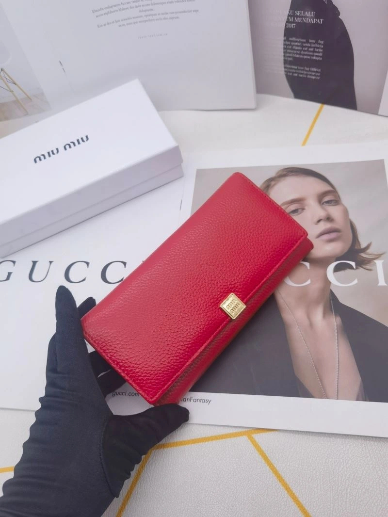 Miu Miu Wallets Purse Sporty 85847