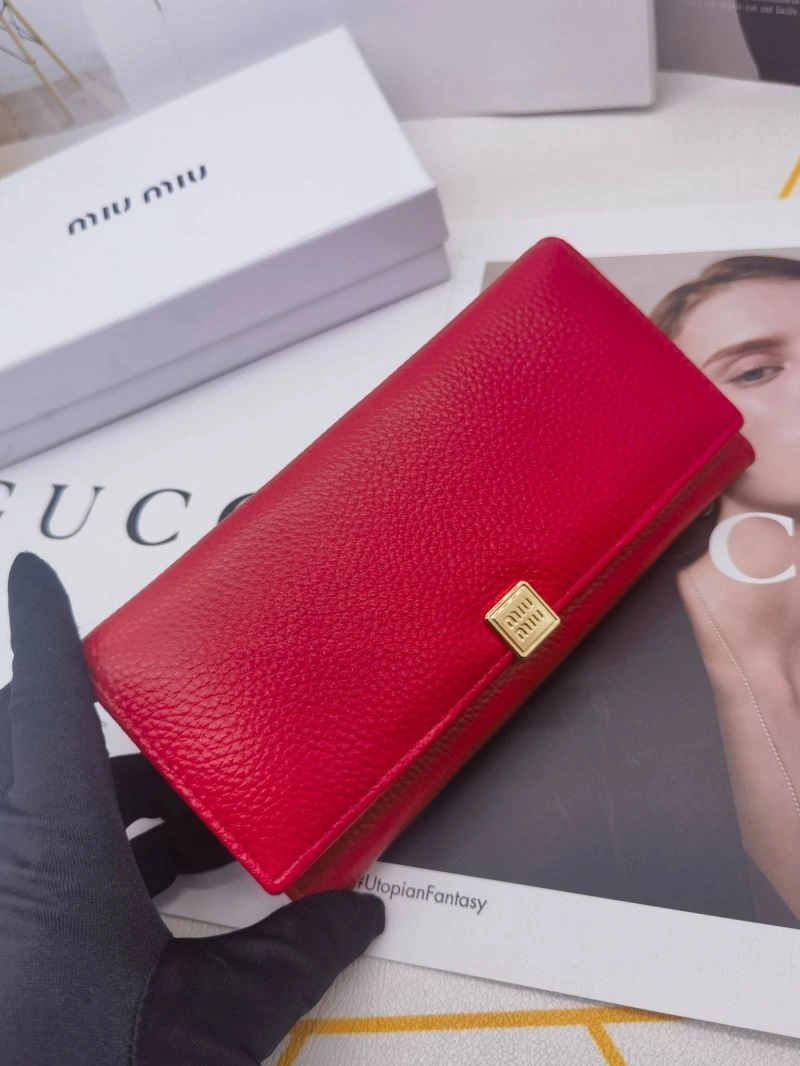 Miu Miu Wallets Purse Sporty 85847