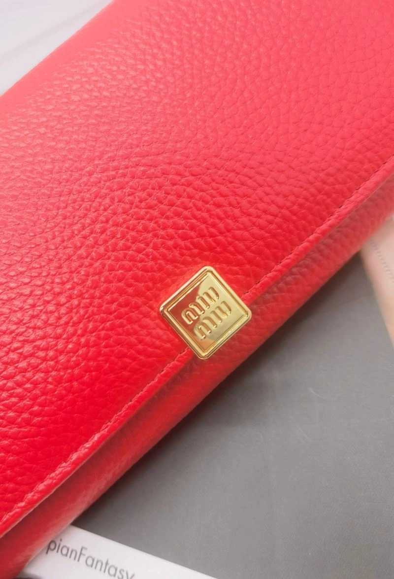 Miu Miu Wallets Purse Sporty 85847